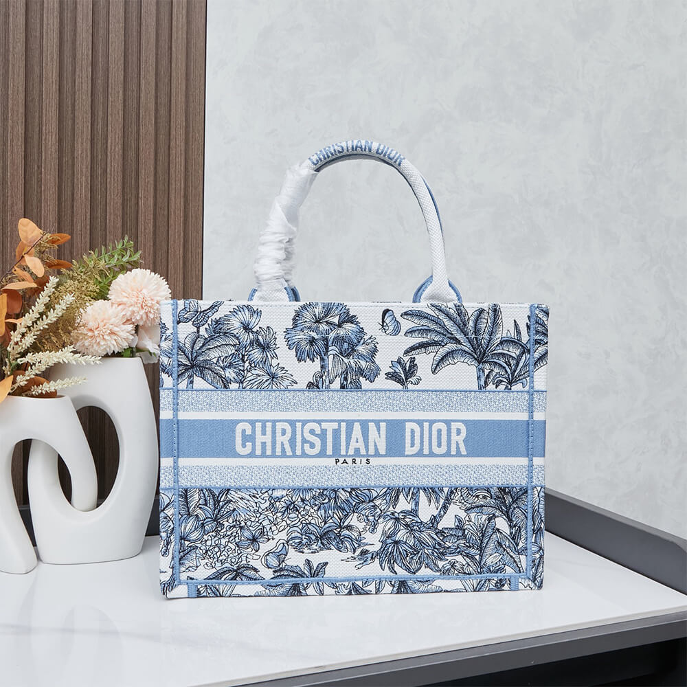 Medium Dior Book Tote